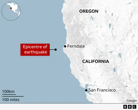 A map graphic showing the location of the earthquake's epicentre, off the coast near the town of Ferndale in California.